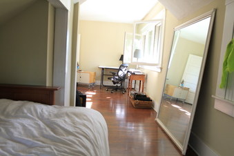 Enlarge photo 68