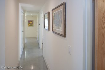 Enlarge photo 42