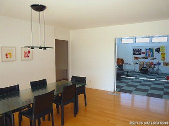Enlarge photo 23