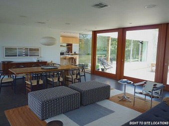 Enlarge photo 10