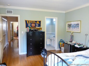 Enlarge photo 49