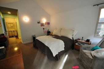 Enlarge photo 34