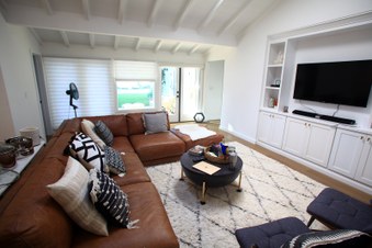 Enlarge photo 56