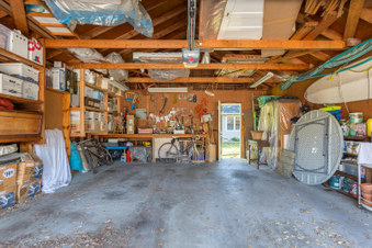 Enlarge photo 71
