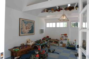 Enlarge photo 32