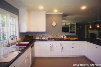 Enlarge photo 33