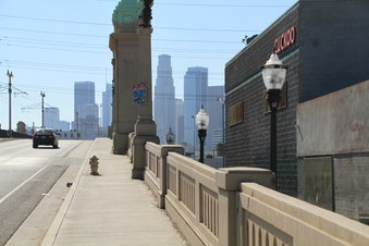 Enlarge photo 36