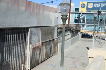 Enlarge photo 48