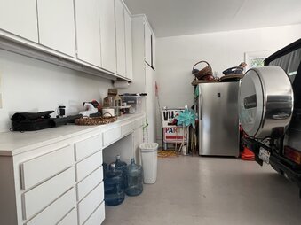 Enlarge photo 18