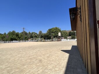 Enlarge photo 111