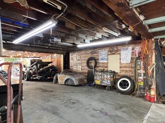 Enlarge photo 37
