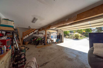 Enlarge photo 14