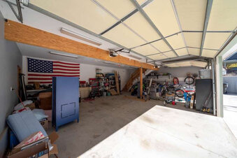 Enlarge photo 15