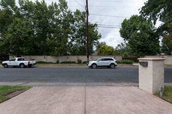 Enlarge photo 10