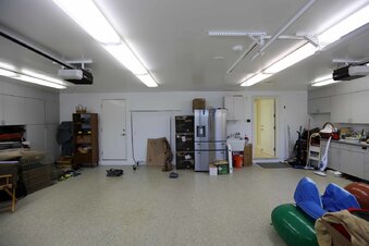 Enlarge photo 10