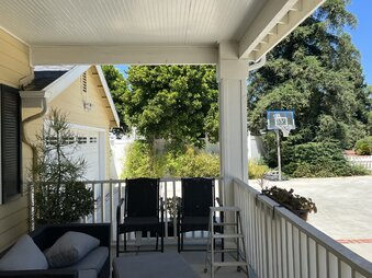 Enlarge photo 3