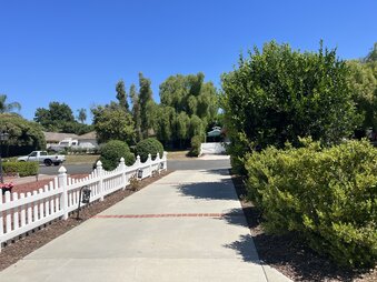 Enlarge photo 19