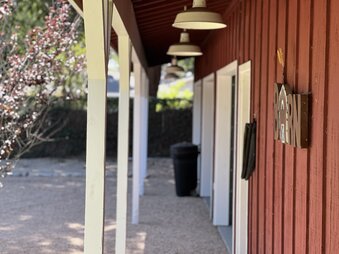 Enlarge photo 24