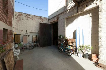 Enlarge photo 53