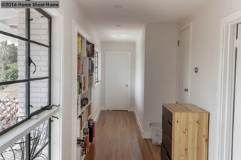 Enlarge photo 29