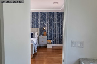 Enlarge photo 37
