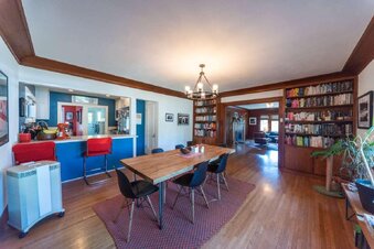 Enlarge photo 17
