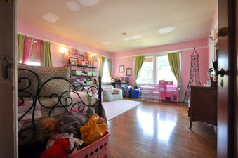 Enlarge photo 19