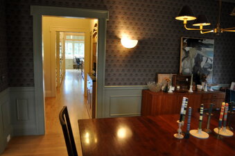 Enlarge photo 105
