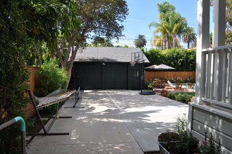 Enlarge photo 46
