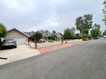 Enlarge photo 6