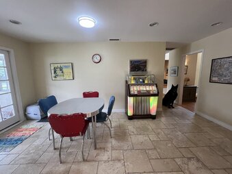 Enlarge photo 5