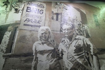 Enlarge photo 36