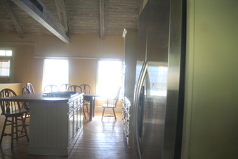 Enlarge photo 86