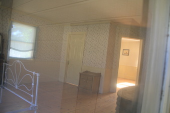 Enlarge photo 89