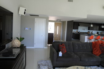 Enlarge photo 18