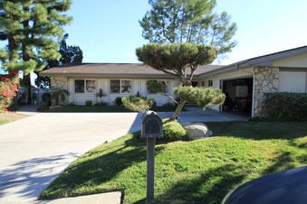 6044 Rod Av