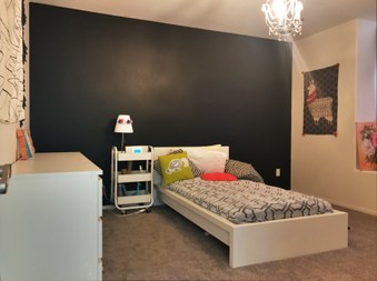 Enlarge photo 68