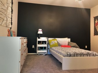 Enlarge photo 69