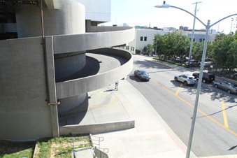 Enlarge photo 53