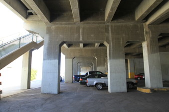 Enlarge photo 90