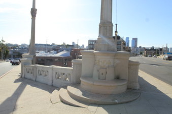 Enlarge photo 10