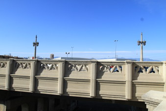 Enlarge photo 24