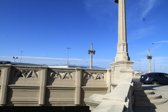 Enlarge photo 25