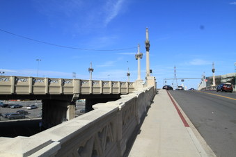 Enlarge photo 34