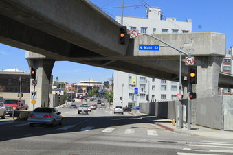 Enlarge photo 13