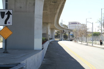 Enlarge photo 16