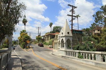 Enlarge photo 37