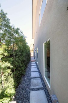 Enlarge photo 116