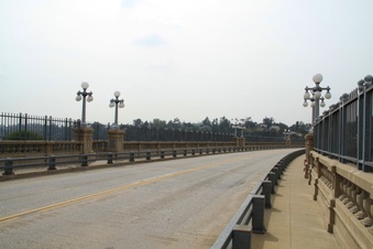 Enlarge photo 22