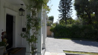 Enlarge photo 18